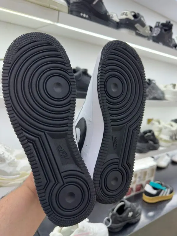 ايرفورس 1 - Image 5