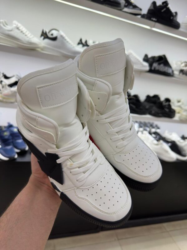 Off-White - Image 2