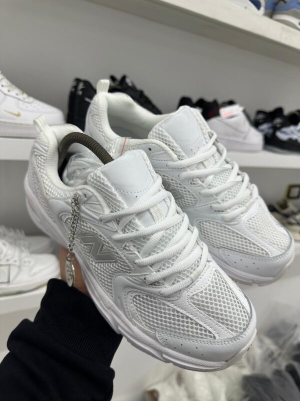 New Balance - Image 2